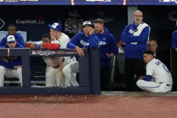 ド軍と激闘後の舞台裏「1時間泣きっぱなし」　32年ぶりの頂点逃すも…残した“記憶”