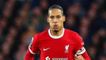 衝撃！リバプール主将ファン・ダイク、「最後の瞬間まで」レアル・マドリード移籍を…