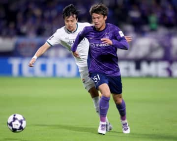 何度も何度もシュートを狙う。決めるまで撃つ。決勝弾のサンフレ加藤陸次樹が安堵「何かしらチームに貢献したかった」【ACLE】