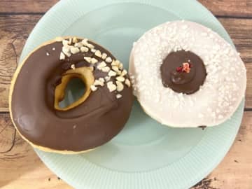 【クリスピー・クリーム・ドーナツ】がヌテラ®とコラボ！期間限定発売の絶品ドーナツ実食レポ♡