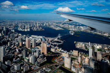 俯瞰するニッポン（その31）湾岸線は封鎖せず～東京都港区・レインボーブリッジ～
