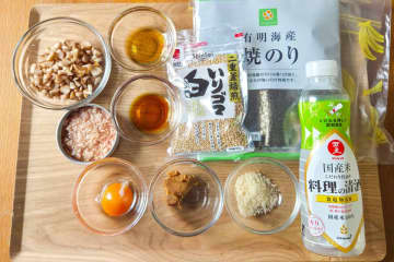 おにぎりは塩のかわりに“コレ”をつけて　笠原将弘さんが教わった握り方が目からウロコ