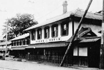 エックス線装置パイオニア　150周年の島津製作所【経済トレンド】