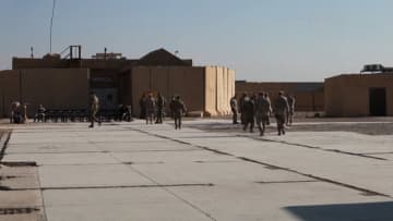 イラク首相、外国軍撤退後に各派武装解除の方針を表明