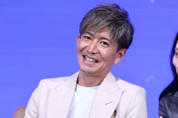 「キムタクかと思った」Koki,の立ち姿、父に「そっくり」。独特なSの字ポージングを披露