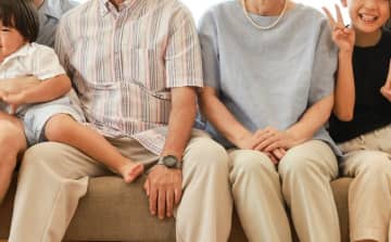 家族写真撮って〜…あれ？ 大失敗すぎる1枚に「笑った」「むしろ飾りたい」