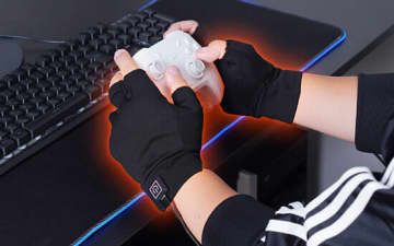 冬の作業やテレワークでも活躍 USB給電式ヒーター搭載のあったか手袋 サンコーの「ゲーミングてぽっか」