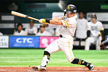 【ソフトバンク】中村晃が腰のヘルニア手術終了　競技復帰まで２～３か月の見込み