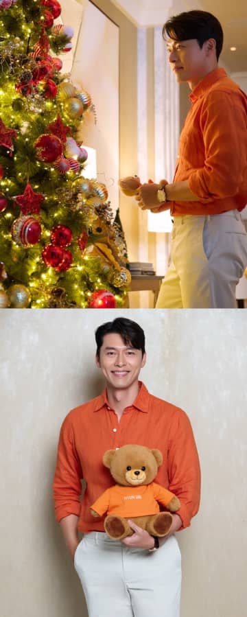 俳優ヒョンビン、お家でもこんな感じ？ツリーの前で“優しいパパの顔”【PHOTO】