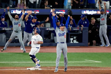 ド軍パレード後にあったフリーマン大暴れ「必見だ」　ベッツ豪邸で予想外の姿…MLB公式まで拡散