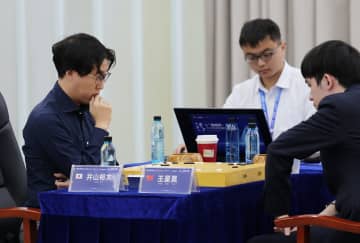 貴陽市で中日韓囲碁招待戦「陽明杯」　中国の丁浩が優勝