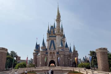 ディズニー・クリスマス、プレビュー公演を告知