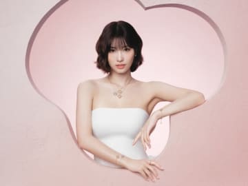 TWICE モモ、新ビジュアル＆スペシャルムービーが公開！「TASAKI」ホリデープロモーションを開始