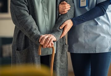 末期がんの85歳男性「死ぬ思いでお惣菜を買ってきて、お粥をなんとか食べたけど…」【老親・家族 在宅での看取り方】