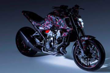 ホンダ、電動過給機付きV型3気筒エンジン搭載の『V3R 900 E-Compressor』をミラノショーで発表