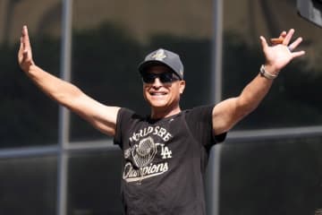 ド軍はついに“オフ”も…スネルらが大忙し　突如SNS登場で「飲み会の記念写真みたいw」