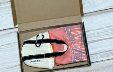 人気ブランドとのコラボ付録「トート型チャームとエコバッグ」が便利に使えてイチ推しだよ♪