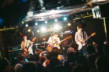 ヤスエでんじゃらすおじさん×新宿LOFT×下北沢SHELTER 共同企画『環ル日々』、toddleを迎えたSHELTER編ラスト