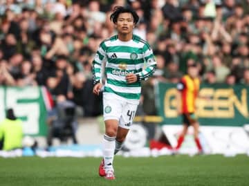 まさかの不調で日本代表も選外の27歳MF…マンUレジェンドの新監督就任で復活できる?「日本のスターは、はるかにもっとうまくやれる」