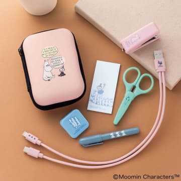 InRed 1・2月合併号は「ムーミン」ミニ文具6点セット付録！　ローラアシュレイの2026年カレンダーもついてくる