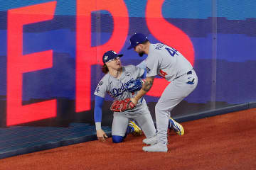 「どこからともなくNBA選手にダンクされたようにパヘスが飛んできた」キケが語る命懸けのスーパーキャッチの真実