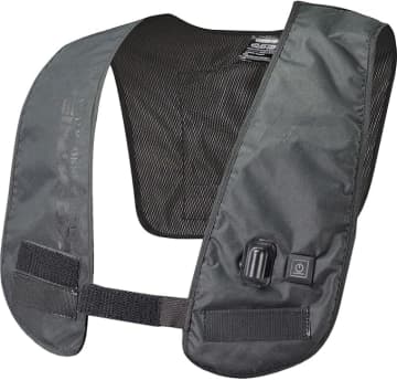 寒風のツーリングでも体はポカポカ。コミネ「エレクトリックライニングベスト EK-101」が快適走行を支える