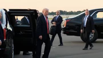 「トランプ関税」合憲性判断する審理始まる　アメリカ連邦最高裁前では抗議活動も　違法判断なら数兆円の払い戻し想定