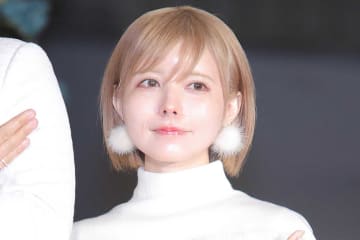 「40でカワイすぎる」　益若つばさ、再びの激変にファン騒然「鬼かわすぎ」「18歳に見えるの奇跡」