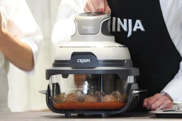 揚げ物カリッとジューシー、Ninjaの卓上調理家電