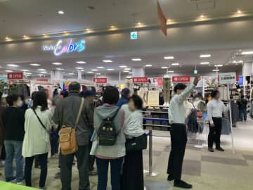 ワークマン、JR駅ビル初の「Workman Colors」　愛知県豊橋市に11月14日オープン