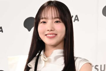 本田真凜、真っ赤なコスチュームで魅了　古巣リンク降臨にファン歓喜「妖艶な美しさ」「見惚れちゃう」