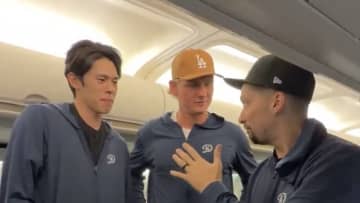 佐々木朗希、スネルからのネタ振りで“ネットミーム”披露「可愛すぎ」「仕込んでるとこ想像するとおもろい」