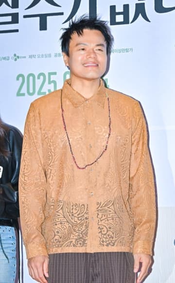 TWICE生みの親”J.Y.Park、愛娘2人＆韓国スター夫婦の娘で“次世代ガールズグループ”を計画!?