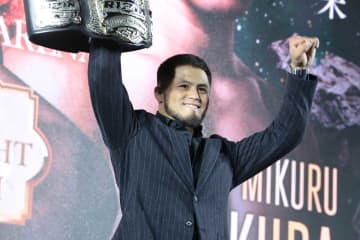 「RIZIN始まって以来」榊原信行CEOが“シェイドゥラエフ人気”に驚嘆　朝倉未来戦決定で大歓声「ファンのハートを掴み出している」