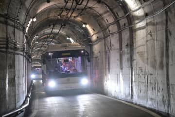 富山県と長野県を結ぶ「立山黒部アルペンルート」、立山トンネル電気バス乗車感謝キャンペーンを11月7日(金)より開催! 電気バス走行シーン撮影会の応募受付は、本日11月6日(木)12時より開始