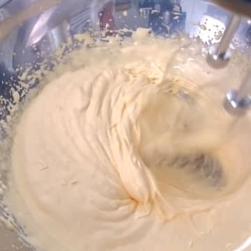 驚くほどふわふわ！米粉で作る「とろけるシフォンケーキ」レシピ