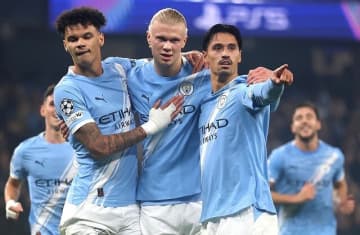 ザルツブルクで！ドルトムントで！マンCで！25歳の怪物が史上初の快挙を達成！名将ペップ感嘆「会見に来る度に新たな記録」