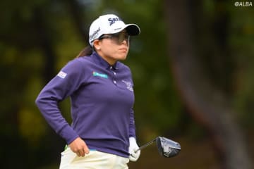 ＜中間速報＞岩井姉妹と勝みなみが1差追走　山下美夢有、佐久間朱莉らも上位