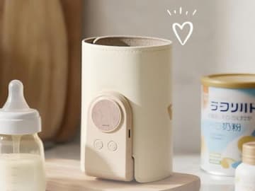 お出かけ先や夜間でも！いつもの温度でミルクを保温♪〈ミルクウォーマー〉がAmazonタイムセールでお得に！