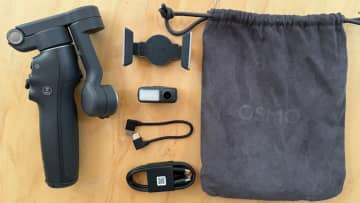 シンプルでカッコいい！ iPhoneとシームレスになった「Osmo Mobile 8」で、日常を切り取る楽しみを増やそう[Reviews]Vol.95