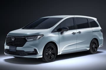 ホンダ、オデッセイの一部改良を実施【人気装備「大型ロールサンシェード」を全グレードに標準化】