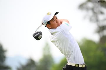 21歳のアマチュアが単独首位発進　岩崎亜久竜2位、石川遼は37位