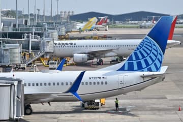 ユナイテッド航空、国内線で減便　FAA指示受け、払い戻し無料化も