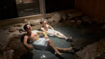 「生態系が変わる」レベル！からし蓮根が故郷・熊本の隠れ家旅館「小杉庵」を大絶賛レビュー！全風呂源泉かけ流し＆極上馬刺しに「最高すぎました」！