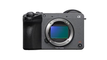 ソニー、FX2の最新ソフトウェアVer.1.01を公開。DCI 4K/48fps撮影やマウントアダプター使用時の不具合を修正