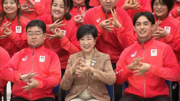 「東京デフリンピック」日本選手団に小池知事がエール「いつもより良い成績・成果を残して頑張っていただきたい」