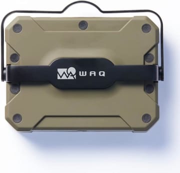 釣り場の夜を照らす“頼れる光”。WAQ「LEDランタン2」は明るさ／防水性／バッテリー性能が揃った1台