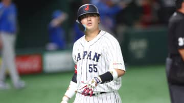 村上宗隆が日本人選手最上位の8位　MLBが今オフFA注目株トップ30を発表　西武の今井達也は11位