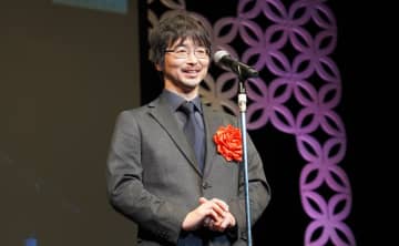 「計算ずくなら恐ろしい作家」 古泉迦十さん24年ぶりの超大作『崑崙奴』の底知れぬ魅力