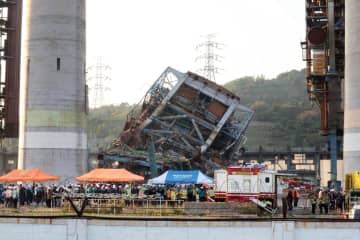 韓国、発電所施設倒壊7人下敷き　南東部・蔚山